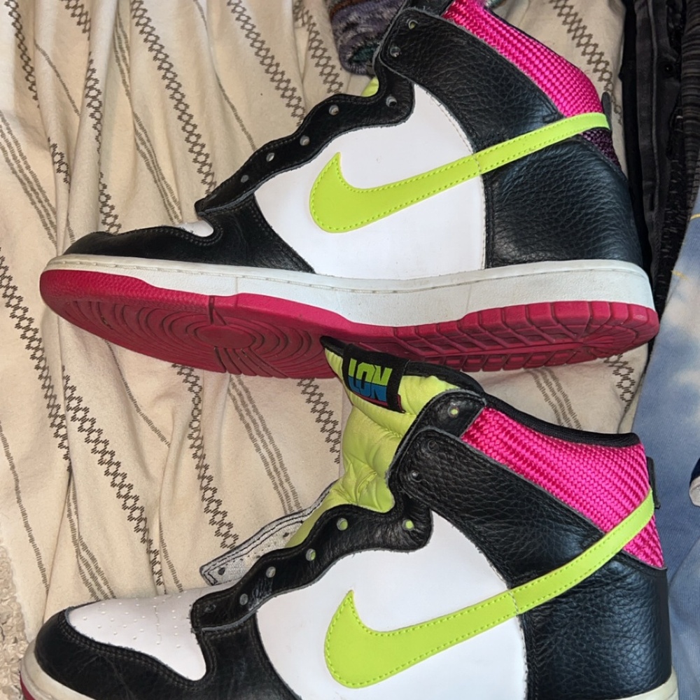 Size 10 women’s shoes - Picture 3 of 5